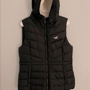 Hollister puffer vest!